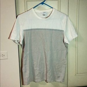 Calvin Klein T shirt